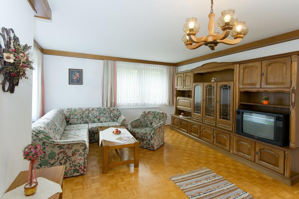 Ferienhaus Birkenweg رادستادت الغرفة الصورة